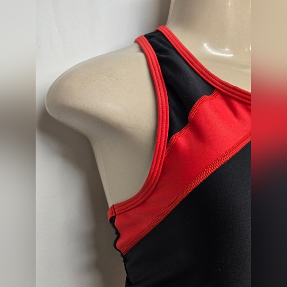 XXL Black And Red Cropped Tankini Shorts Racerback Padded Bra Athletic Style - Picture 3 of 7